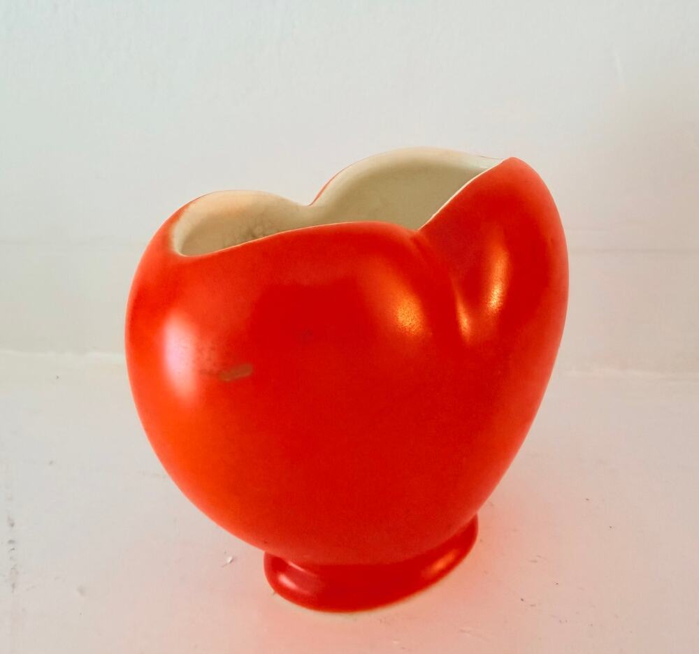 Vintage Tamato Red Heart Shaped Ceramic Vase MCM Footed Atomic Decor